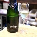 波へい - フェッラーリ・マキシマム・ブラン・ド・ブラン