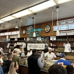 KATZ'S DELICATESSEN - 