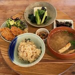 食堂ヒトト - 