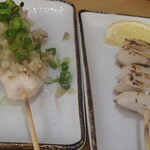 炭火焼鳥 おんどり - ささみ塩だれ薬味串　なんこつ