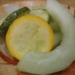 炭火焼鳥 おんどり - チキン南蛮定食　漬物