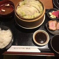 豚しゃぶ せいろ蒸し 豚匠 なんば邸 - 