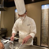 ステーキハウス四季 - 今回お世話になったシェフです(๑>◡<๑)