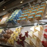 パティスリー ル・プティブルー - 