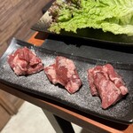 極み焼肉ホルモン 清司 - 