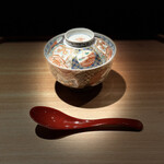 炭焼 おかげさん - 卵黄醤油漬乗せ鶏そぼろ丼