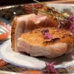 炭焼 おかげさん - 高坂鶏胸と腿のたたき