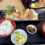 三ツ星ザンギ 居酒屋店 - 三ツ星ザンギ定食