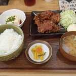 炭火焼鳥 おんどり - 鶏もも唐揚げ定食