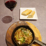 BIKiNi SIS - 桜海老のアヒージョ