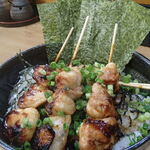 炭火焼鳥 おんどり - 焼鳥丼　大盛