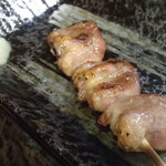 炭火焼鳥 おんどり - 串焼おまかせ５品　はつ