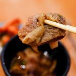 炭火焼肉 牛和鹿 - 