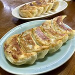 大関 - ブルーのお皿はノーマル