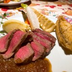 源泉掛け流しのちいさなホテル 塩原山荘 - ローストビーフはもちろん野菜も美味しい