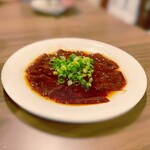 五郎八 - 店員さんのお勧めの馬の生レバーは、とろける味わい。