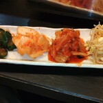 焼肉　一歩 - キムチの盛合せ　600円