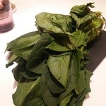 フロリレージュ - 宮崎産放牧黒豚のベーコンとほうれん草