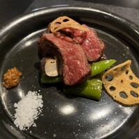 肉 希々 - 