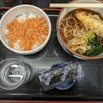 立喰いそば 山吹 - 味海苔は5枚入りのサプライズ