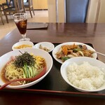 京華 - 茄子と豚肉炒め 冷麺セット