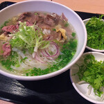 ZiOフォー ベトナム料理 - 