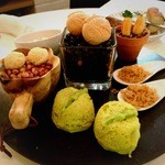 笑えるラインナップです