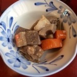 Eitarou - 小鉢の筑前煮。