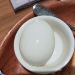 びっくりドンキー - 茹で卵の殻を割って持って来て頂けます　このちょっとした事が１番嬉しいす