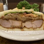 ニューアストリア - 