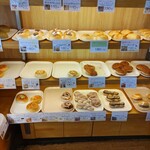 パン工房 麦の里 - 店内