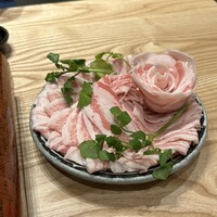 あぐー豚しゃぶしゃぶ専門店 とり央 別邸 -  あぐー豚しゃぶしゃぶ専門店 とり央 別邸 -