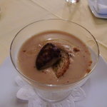 リストランテ ラ チャウ - イタリア産ポルチーニ茸とフォアグラのスープ　うずらの卵のポーチをのせて、