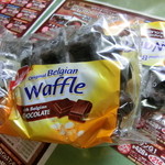 フレッシュロースター 珈琲問屋 - みんなで『ベルギーチョコワッフル』も一緒に。