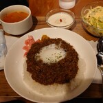 ドライカレー☆らんぷすぱいす - ドライカレー Lセット+温玉 1200円