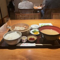羅豚 はなれ - 黒豚しゅうまいと炙り豚角煮御膳