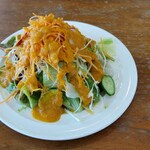 キッチンえみゅー - セットのサラダ