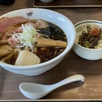 一富士商店 三川内店 - 