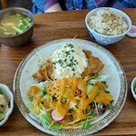 キッチンえみゅー - チキン南蛮定食