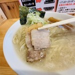 らぁ麺 まっちゃん - 【塩らぁ麺＝チャーシュー】