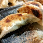 麺酒房 龍安 - しそ餃子