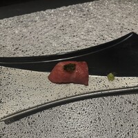 鉄板焼 漆 - 黒毛和牛の握り寿司