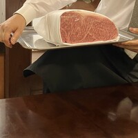 ざくろ 銀座店 - 熊本産サーロイン　脂はとってもらった