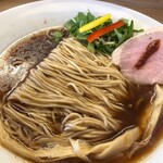 めん処 きよ洲 - 佐助豚の脂の層が厚い！