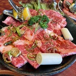 焼肉 白雲亭 - 上カルビと上ロース