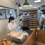 塩パン屋 パン・メゾン - 店内　工場