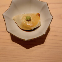 鮨 由う - 