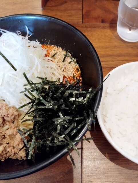 Hiroshima Tsukemen Honpo Bakudan Ya Dohashi Ten photo 5