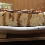 キッチン ブルー グローブ - 横から、分厚いテリーヌ、３cm位はある