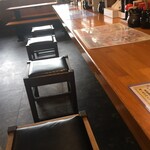 らーめん亭 民都 - 店内の風景   その１